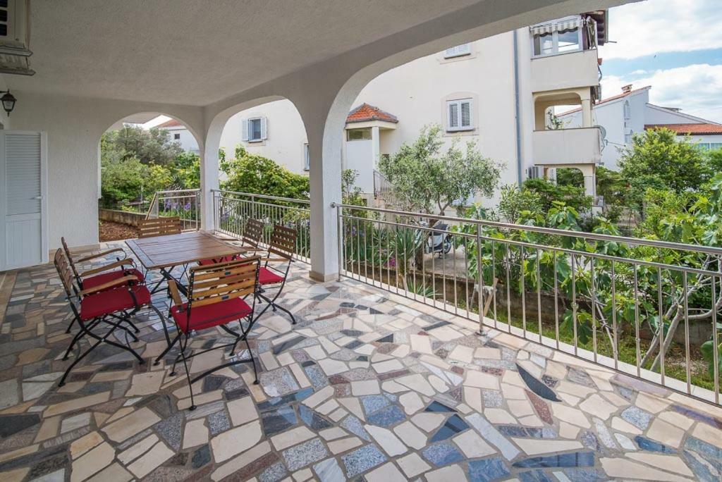 Beljan Apartments Krk Town Extérieur photo